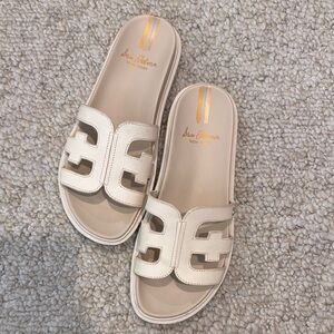 Sam Edelman Valeri Slides - Cream